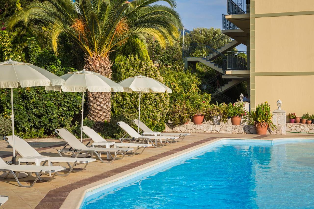 Eagle'S Nest Apartment Lourdata  Bagian luar foto